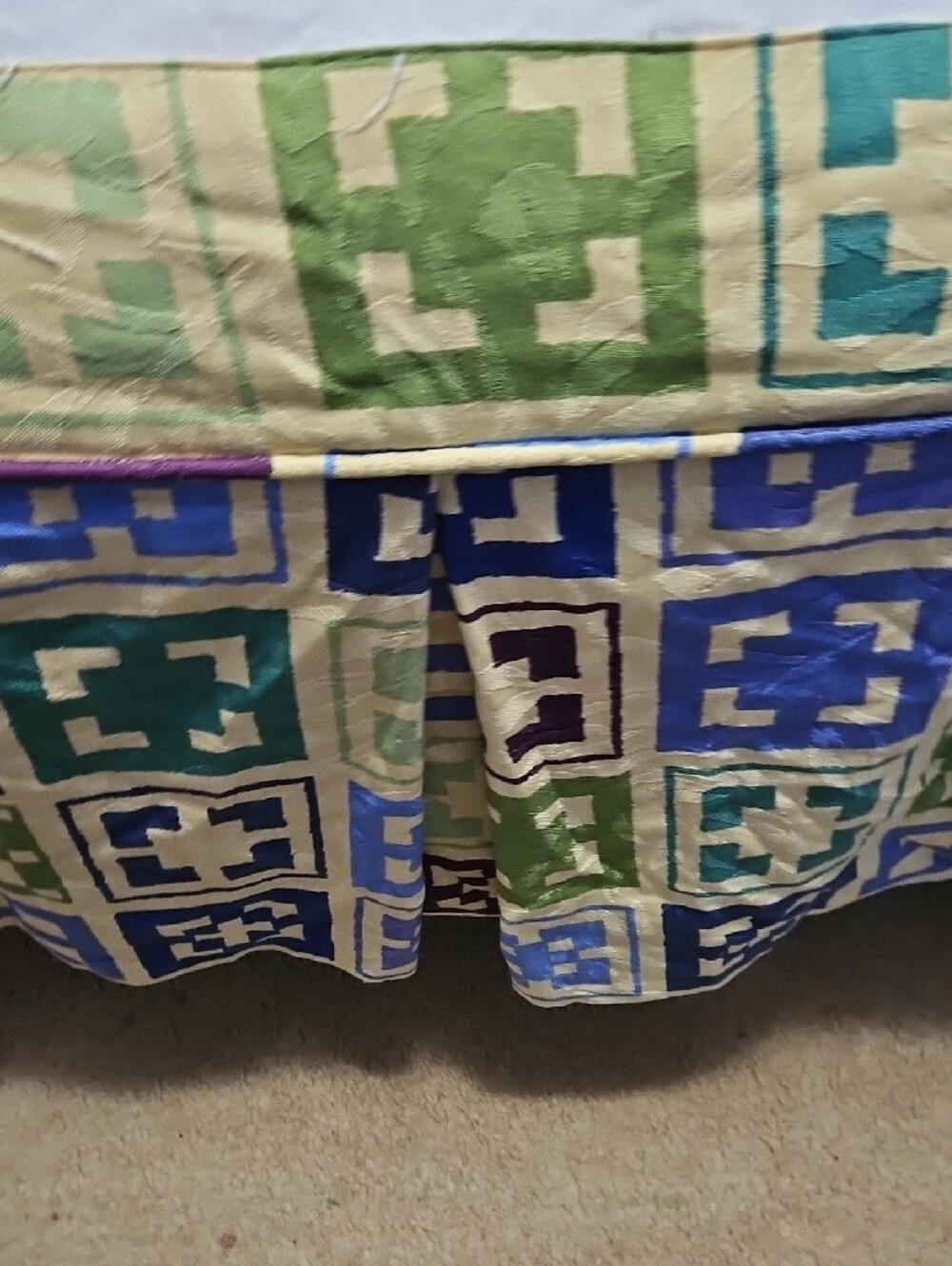 Vintage Retro Custom Queen Unbranded Geometric Bed Skirt in Blue and Green